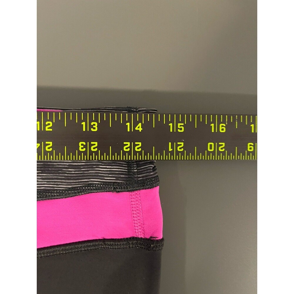 Lululemon Run: Inspire Crop II Size 8 Black Wee Are From Space Black Paris Pink - Picture 10 of 11